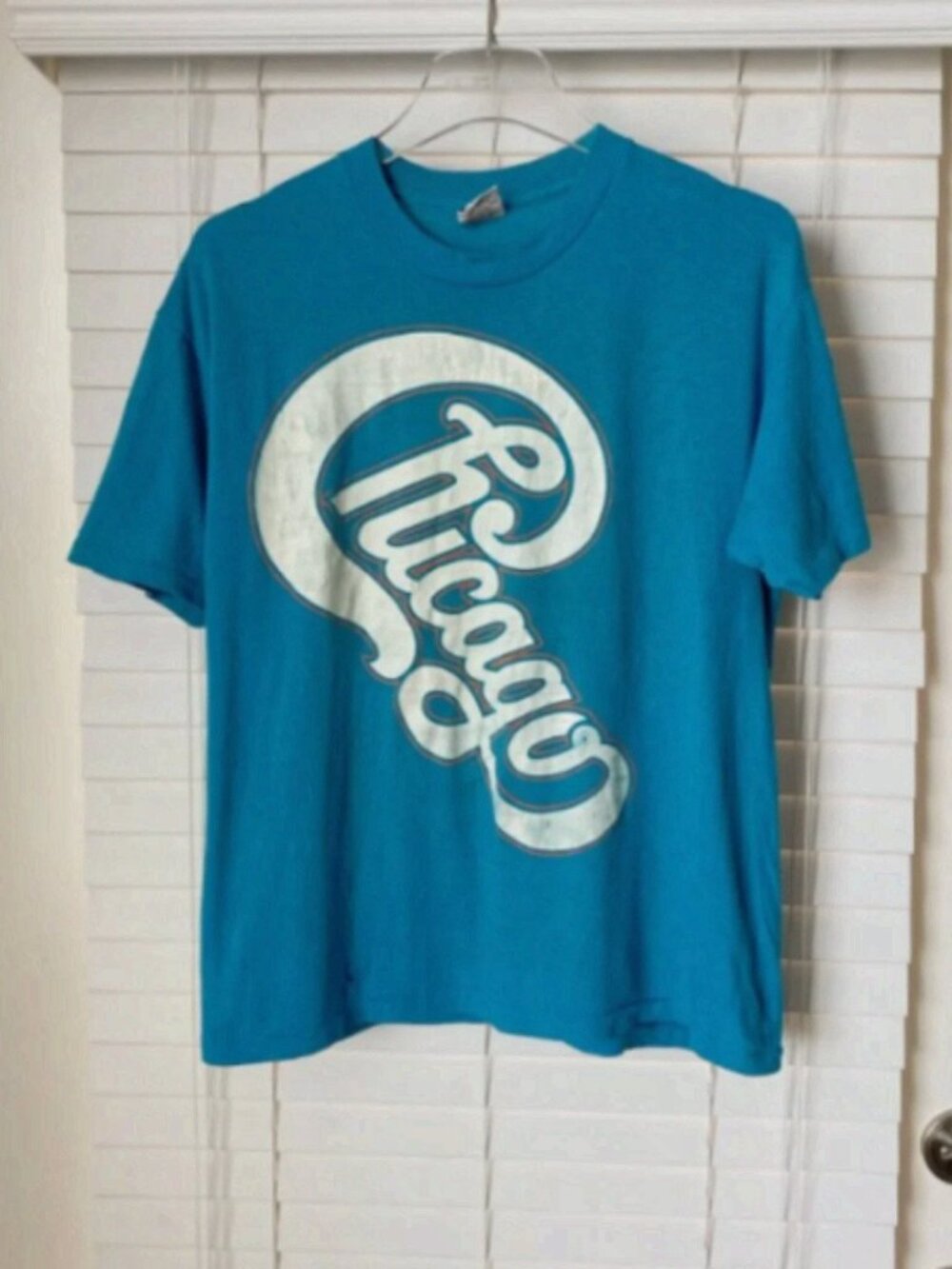 Chicago Vintage Logo Graphic T-Shirt Classic Rock Band Unisex Retro Tee